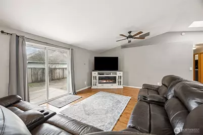5603 James Street SE, Lacey, WA 98513 - Photo 5