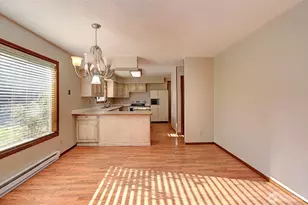 100 Inglewood Dr, Longview, WA 98632 - Photo 3