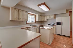 100 Inglewood Dr, Longview, WA 98632 - Photo 7