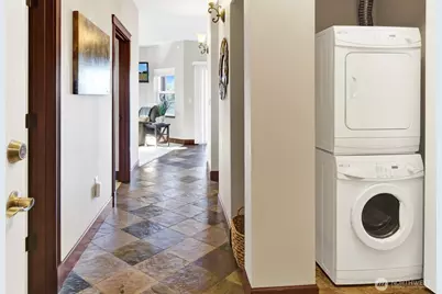 255 W Bakerview Road #B407, Bellingham, WA 98226 - Photo 27