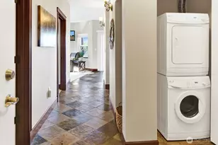 255 W Bakerview Rd, Bellingham, WA 98226 - Photo 27