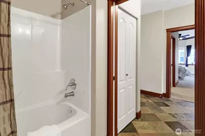 255 W Bakerview Road #B407, Bellingham, WA 98226 - Photo 25