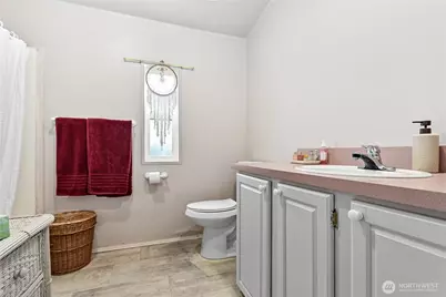 2522 Old Highway 99 Road S #6, Mount Vernon, WA 98273 - Photo 17