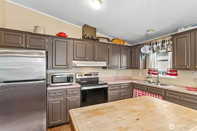 2522 Old Highway 99 Road S #6, Mount Vernon, WA 98273 - Photo 13