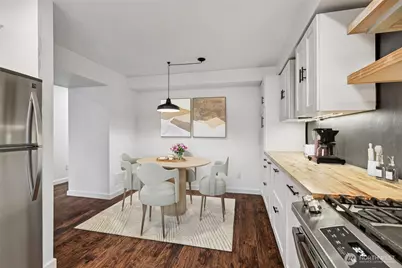 2210 Grade Road #7, Lake Stevens, WA 98258 - Photo 3