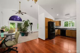 28713 207th Ave SE, Kent, WA 98042 - Photo 13