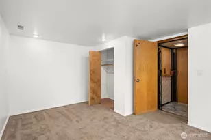 28713 207th Ave SE, Kent, WA 98042 - Photo 23