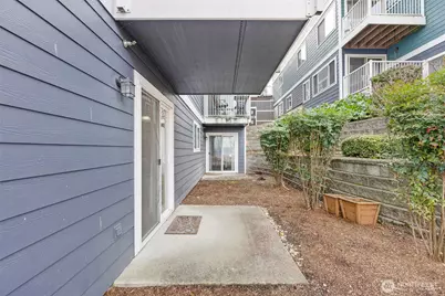 218 Broadway #5, Tacoma, WA 98402 - Photo 25