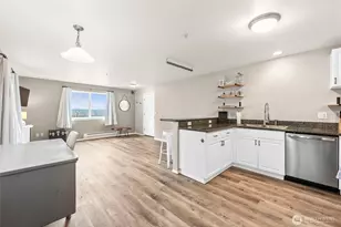 218 Broadway, Tacoma, WA 98402 - Photo 11