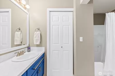 218 Broadway #5, Tacoma, WA 98402 - Photo 17