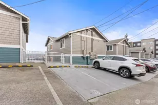 218 Broadway, Tacoma, WA 98402 - Photo 27