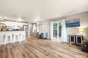 218 Broadway, Tacoma, WA 98402 - Photo 3
