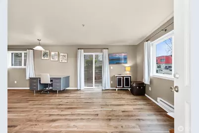 218 Broadway #5, Tacoma, WA 98402 - Photo 5