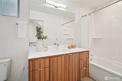 917 NW 52nd Street #C, Seattle, WA 98107 - Photo 17