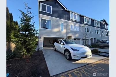3217 148th Street SW #B1, Lynnwood, WA 98087 - Photo 1