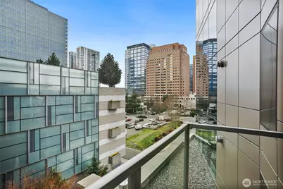 10650 NE 9th Place #721, Bellevue, WA 98004 - Photo 11