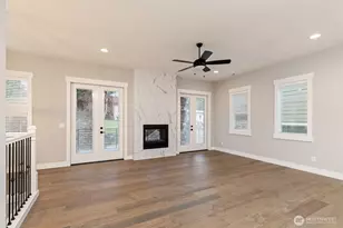 7523 S 130th Pl, Seattle, WA 98178 - Photo 3