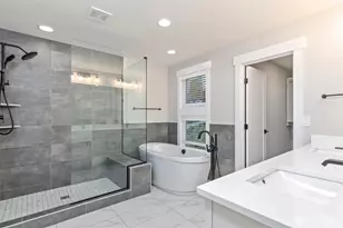 7523 S 130th Pl, Seattle, WA 98178 - Photo 15