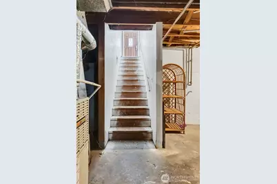 8637 24th Avenue SW, Seattle, WA 98106 - Photo 27