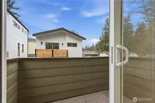 2707 NE 123rd St, Seattle, WA 98125 - Photo 17