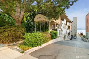 1810 43rd Ave E, Seattle, WA 98112 - Photo 3