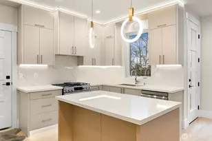 3713 Bristol St, Bellingham, WA 98226 - Photo 7