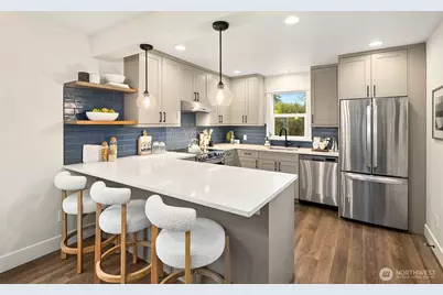 721 N 97th Street, Seattle, WA 98103 - Photo 9