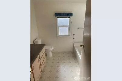 2610 E Section Street #16, Mount Vernon, WA 98274 - Photo 21