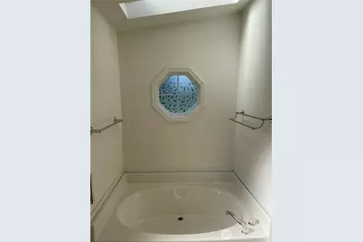 2610 E Section Street #16, Mount Vernon, WA 98274 - Photo 23