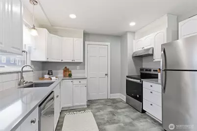 1216 Grant Avenue, Tacoma, WA 98405 - Photo 9