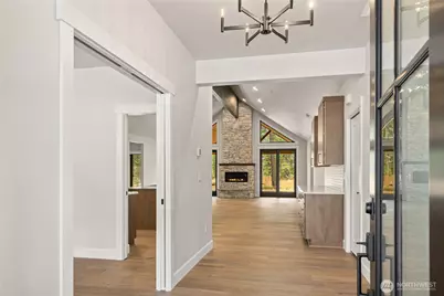 971 Domerie Park Loop, Cle Elum, WA 98922 - Photo 3