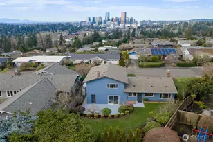 12161 SE 17th Pl, Bellevue, WA 98005 - Photo 35