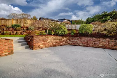 12161 SE 17th Place, Bellevue, WA 98005 - Photo 33