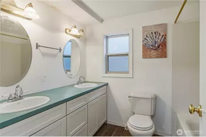 22827 Meridian Avenue S, Bothell, WA 98021 - Photo 9