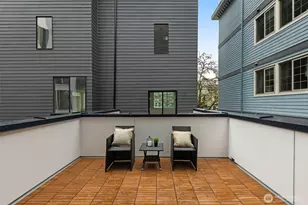 1123 A 10th Ave E, Seattle, WA 98102 - Photo 19