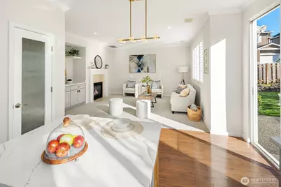 24039 SE 12th Place, Sammamish, WA 98075 - Photo 7