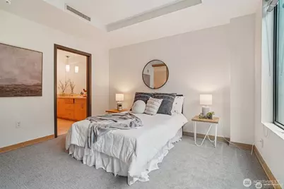 2716 Elliot Avenue #301, Seattle, WA 98121 - Photo 11