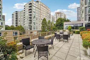 2716 Elliot Ave, Seattle, WA 98121 - Photo 23