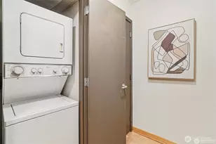 2716 Elliot Ave, Seattle, WA 98121 - Photo 17