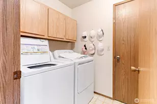 782 NW Apple Blossom Loop, Bremerton, WA 98311 - Photo 25