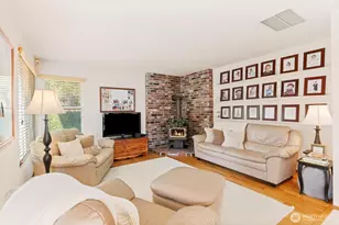 782 NW Apple Blossom Loop, Bremerton, WA 98311 - Photo 11