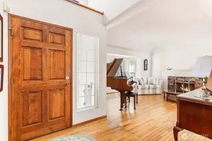 782 NW Apple Blossom Loop, Bremerton, WA 98311 - Photo 3