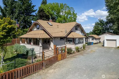 8515 Golden Given Road E, Tacoma, WA 98445 - Photo 11