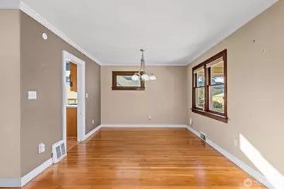 8515 Golden Given Road E, Tacoma, WA 98445 - Photo 5