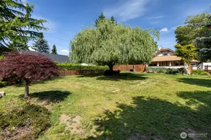 8515 Golden Given Rd E, Tacoma, WA 98445 - Photo 35