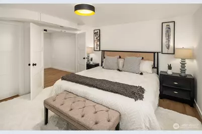 349 N 72nd Street, Seattle, WA 98103 - Photo 15