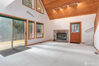 7132 St Helen's Place, Glacier, WA 98244 - Photo 5