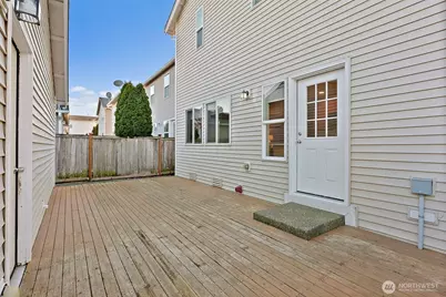 1682 Brown Avenue, DuPont, WA 98327 - Photo 31