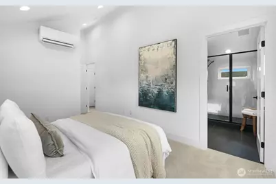 316 N 84th Street, Seattle, WA 98103 - Photo 17