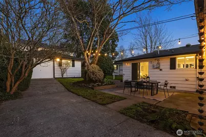 8818 22nd Avenue SW, Seattle, WA 98106 - Photo 25